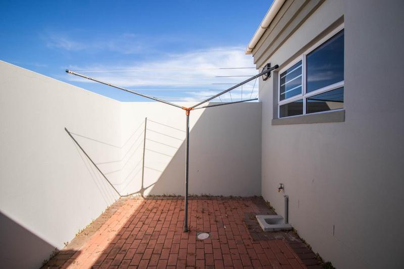 4 Bedroom Property for Sale in Country Club Western Cape